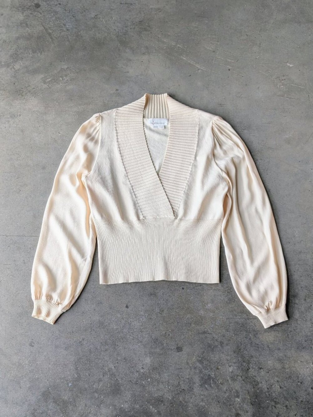 By Anthropologie V-Neck Sweater Ivory Shawl Collar Chiffon Balloon Sleeve medium